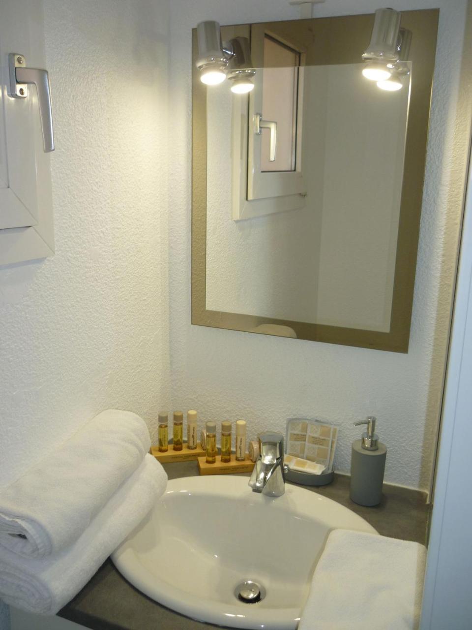 Les Jardins Du Golf - Mandelieu Apartment ภายนอก รูปภาพ